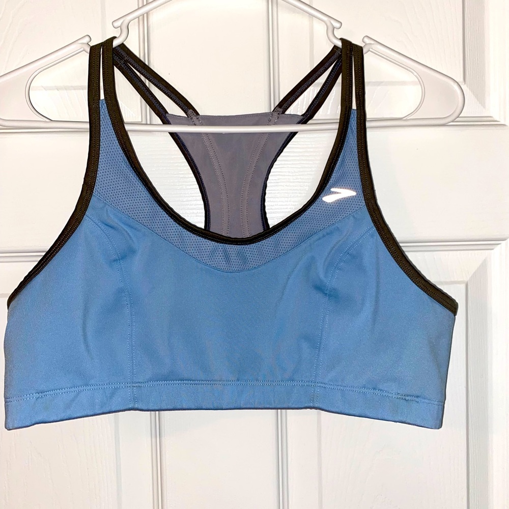 Brooks sports bra. Size XL